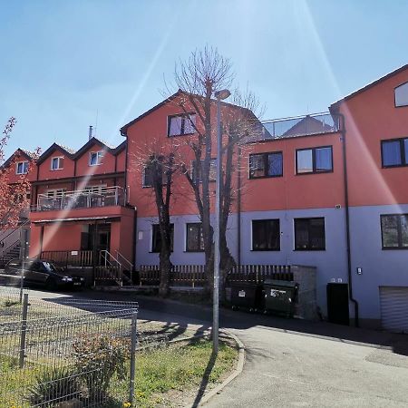 Bambus Zahrada Aparthotel Praga Esterno foto