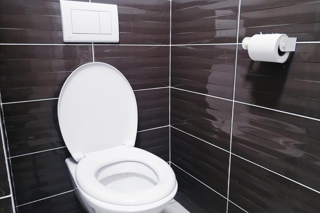 Bambus Zahrada Aparthotel Praga Esterno foto